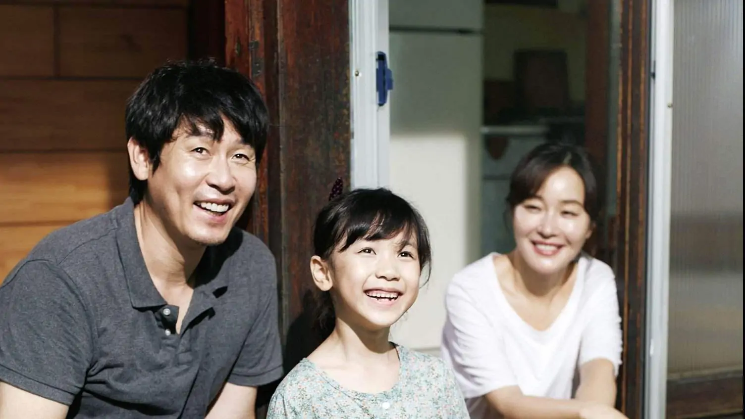 推荐3部深刻揭示韩国司法不公与人性绝望的电影：法律背后的黑暗与痛苦。